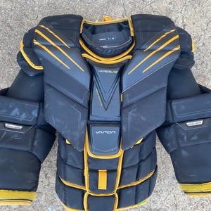 Bauer Pro Stock HyperLite Goalie Chest and Arm Protector Large 5124