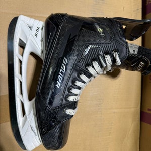 2023 Bauer Supreme Mach Hockey Skates  6 (Used)