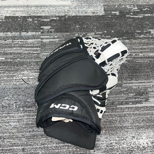 White Youth CCM Yflex Goalie Gloves & Blockers Regular (Used)