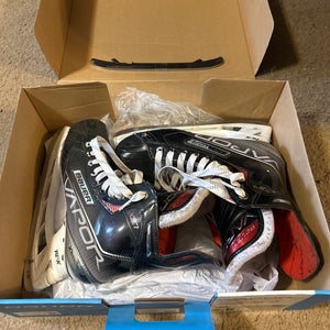Bauer Hockey Skates Regular Width  6.5 (Used)