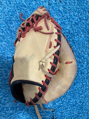 Marucci Oxbow RH Catcher's Baseball Glove 33.5" (Used)