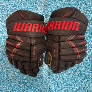 Black Junior Warrior Alpha Pro Gloves 12" (Used)