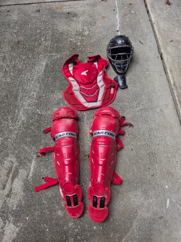Easton Elite x Catcher's Set