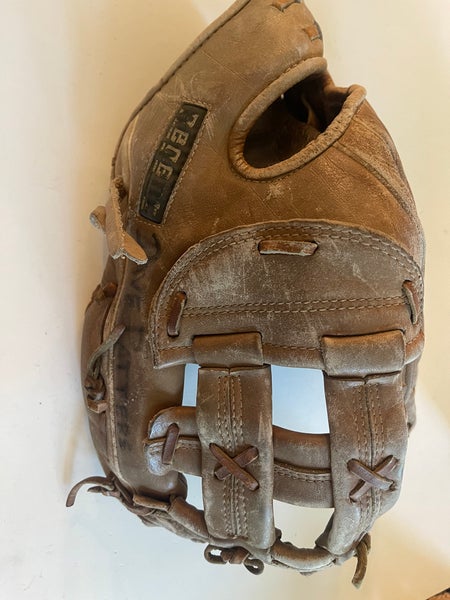 Regent Big Man Vintage Leather Baseball Glove Brown RHT  14”