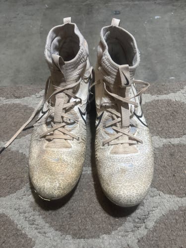 White Men's Size M 14.0 (W 15.0) Nike High Top Alpha Huarache NXT Metal (Used)