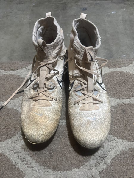White Men's Size M 14.0 (W 15.0) Nike High Top Alpha Huarache NXT Metal (Used)