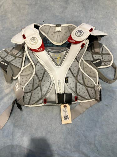 Large Adult Maverik Rome RX3 Shoulder Pads (Used)