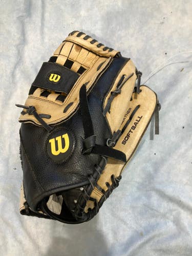 Wilson A360 RH Pitcher's Softball Glove 13" (Used)