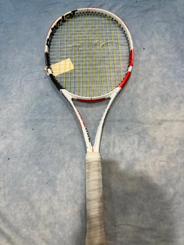 Babolat Pure Strike 16x19 Tennis Racquet (Used)