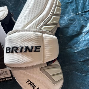 Medium Adult Brine Triumph Arm Pads (New)