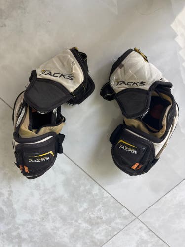 Senior CCM Super Tacks Elbow Pads Large