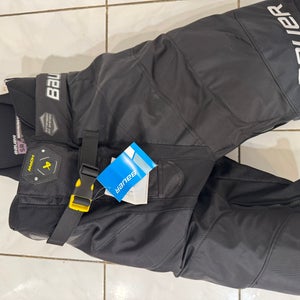 Medium Senior Bauer Supreme Mach Hockey Pants (New)
