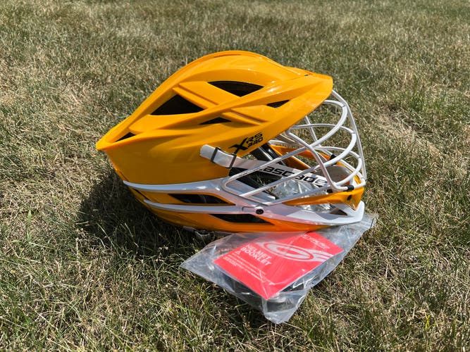 Cascade XRS Pro Helmet (New) yellow