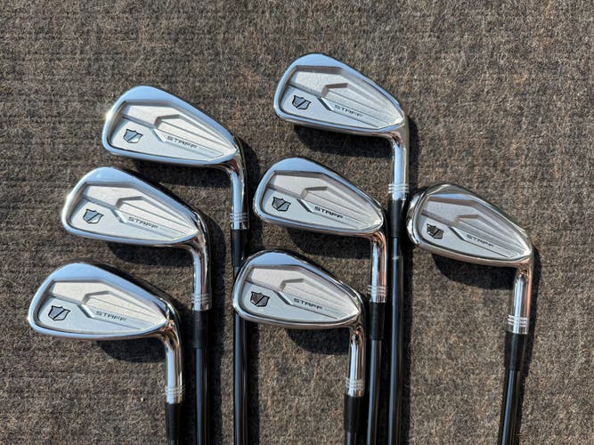Wilson Staff 2024 CB Iron Set