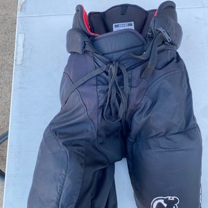 CCM HP45X Pro Stock Hockey Pants Black Medium DEVILS 52380