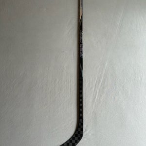 New 82 Flex Kucherov Curve Bauer Nexus 2N Pro XL (Tracer Dress) Right Hand Pro Stock Hockey Stick
