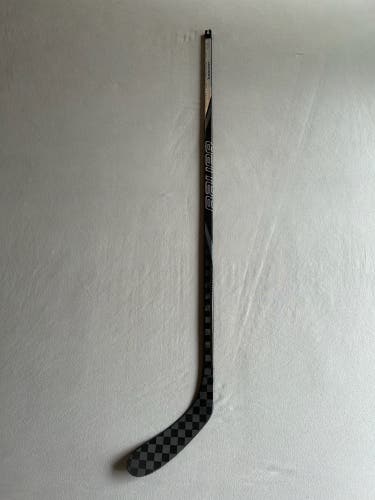 New 82 Flex Kucherov Curve Bauer Nexus 2N Pro XL (Tracer Dress) Right Hand Pro Stock Hockey Stick