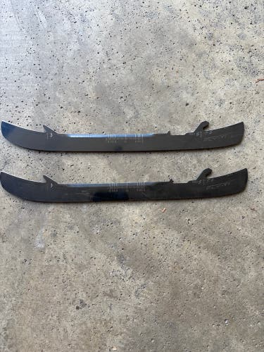 Bauer Fly-Ti 263