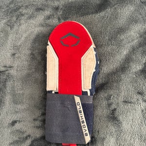 Junior EvoShield Sliding Mitt (Used)