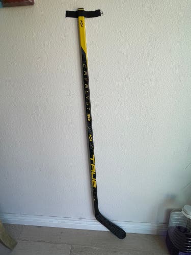 Junior True Catalyst 3X Left Hand Hockey Stick P92 Pro Stock (Used)
