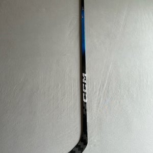 New 80 Flex P28 Senior CCM Jetspeed FT8 Pro Right Hand Pro Stock Hockey Stick