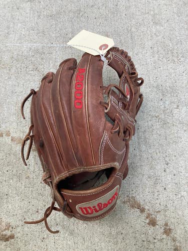 Brown Wilson A2000 RH Infield Baseball Glove 11.75" (Used)