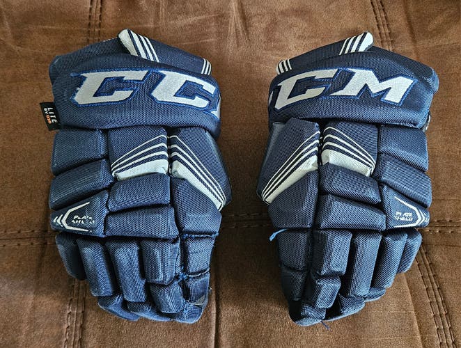 CCM HG 7092 Gloves 10"