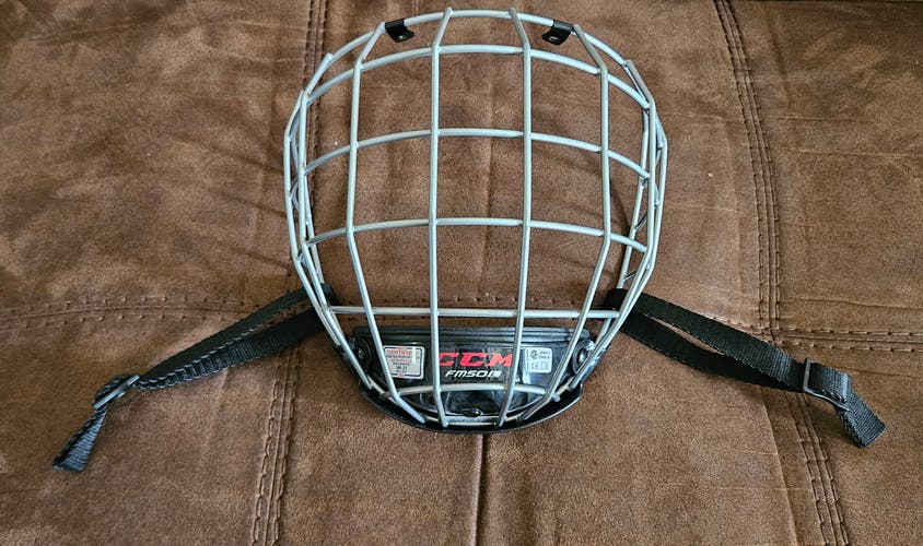 CCM Cage - Sr L