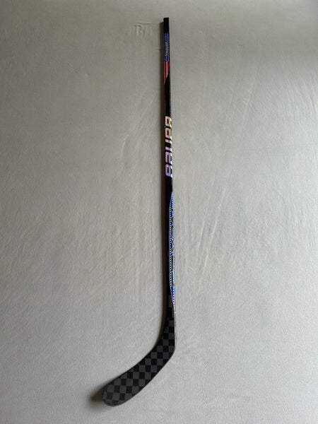 New USA Graphic 77 Flex P28 Senior Bauer Vapor Hyperlite Right Handed Pro Stock Hockey Stick