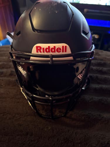 Adult Large Riddell SpeedFlex Helmet (Used) No Jaw Pads