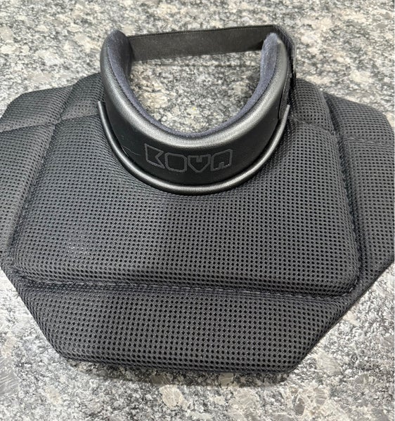 Kova Goalie Senior Neck guard