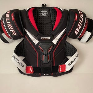 Senior Bauer NSX Hockey Shoulder Pads Extra Large XL