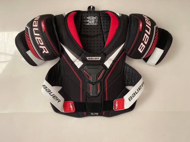 Senior Bauer NSX Hockey Shoulder Pads Extra Large XL