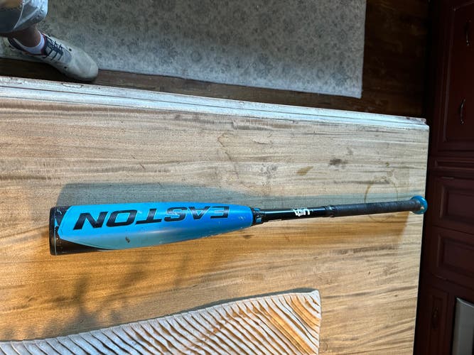 Easton ADV 360 Ice Composite Bat (-11) 18 oz 29" (Used)