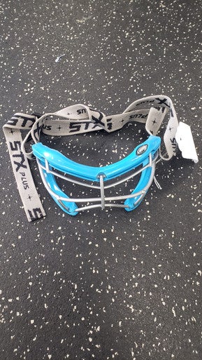 Used STX LSIGHT PLUS Lacrosse Facial Protect Carolina Blue Senior 11849-S000030248