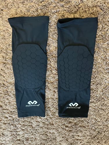 McDavid Padded Knee Sleeves Sz Large Pair Black