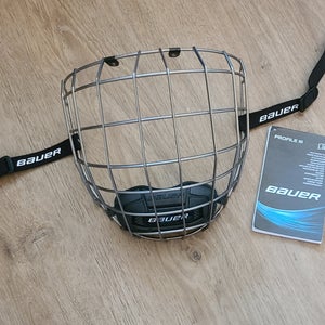 Large Bauer Profile III Facemask (New)