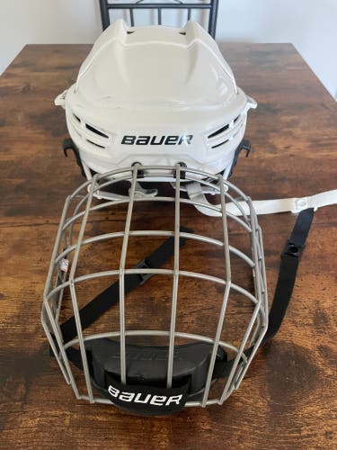 Large Bauer IMS 5.0 Helmet (Used)