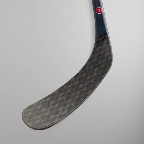 Senior Bauer Hyperlite 2 Right Handed Hockey Stick P92 Pro Stock (New)