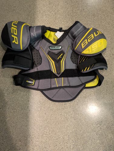 Large Senior Bauer Supreme S150 Shoulder Pads (Used)
