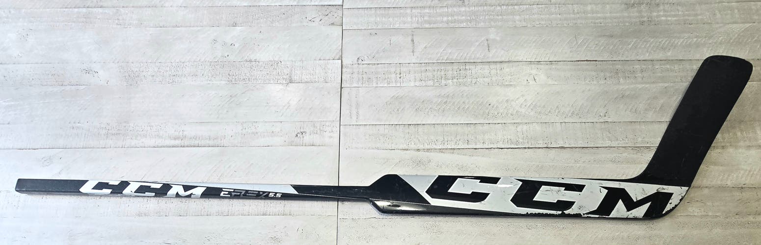 Junior CCM Eflex 5.5 Regular Goalie Stick 21" Paddle (Used)
