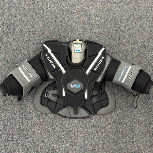 Vaughn Velocity V9 Goalie Chest Protector (Used) | Junior Medium/ Large
