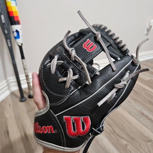 RH Wilson A2000 Softball Glove 12" (Used) Youth