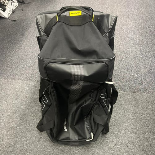 Bauer Wheeled Hockey Equipment Bag (Used) | 32"x22"x17"