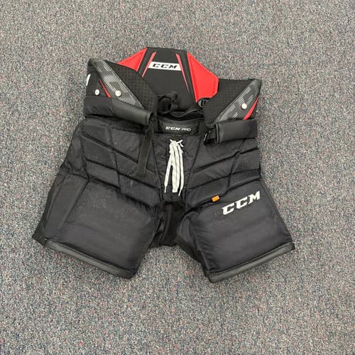 Black CCM Pro Hockey Goalie Pants (Used) | Senior Large