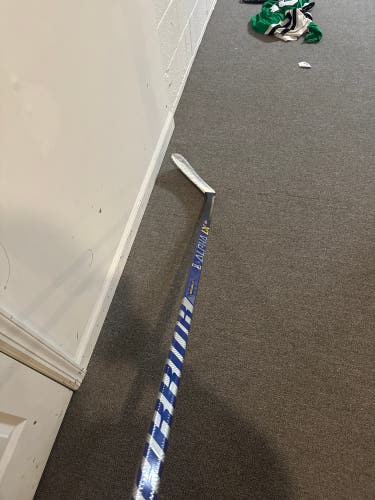 Senior Warrior Alpha LX2 PRO Left Hand Hockey Alaska College Stick W03 Pro Stock