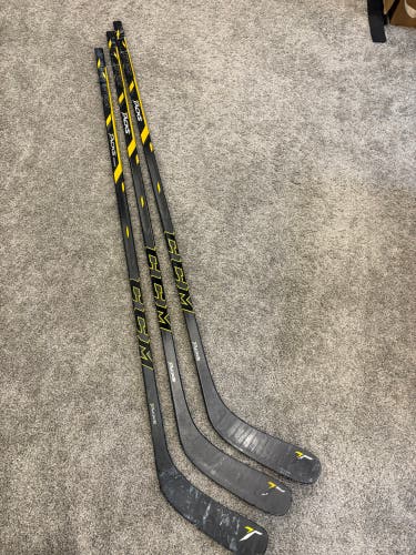 3-pack of CCM Tacks sticks - P40 Hossa
