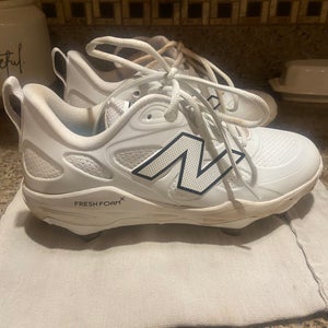 New Balance Metal Softball Cleats