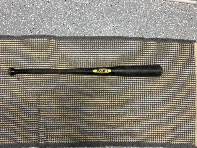 Baum Gold Stock Wood Composite Bat (-3)  30 oz 33" (Used)