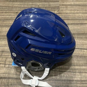 Bauer Re Akt 155 Hockey Helmet, Size Senior Medium